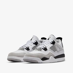 Little Kids Jordan 4 Retro black/white